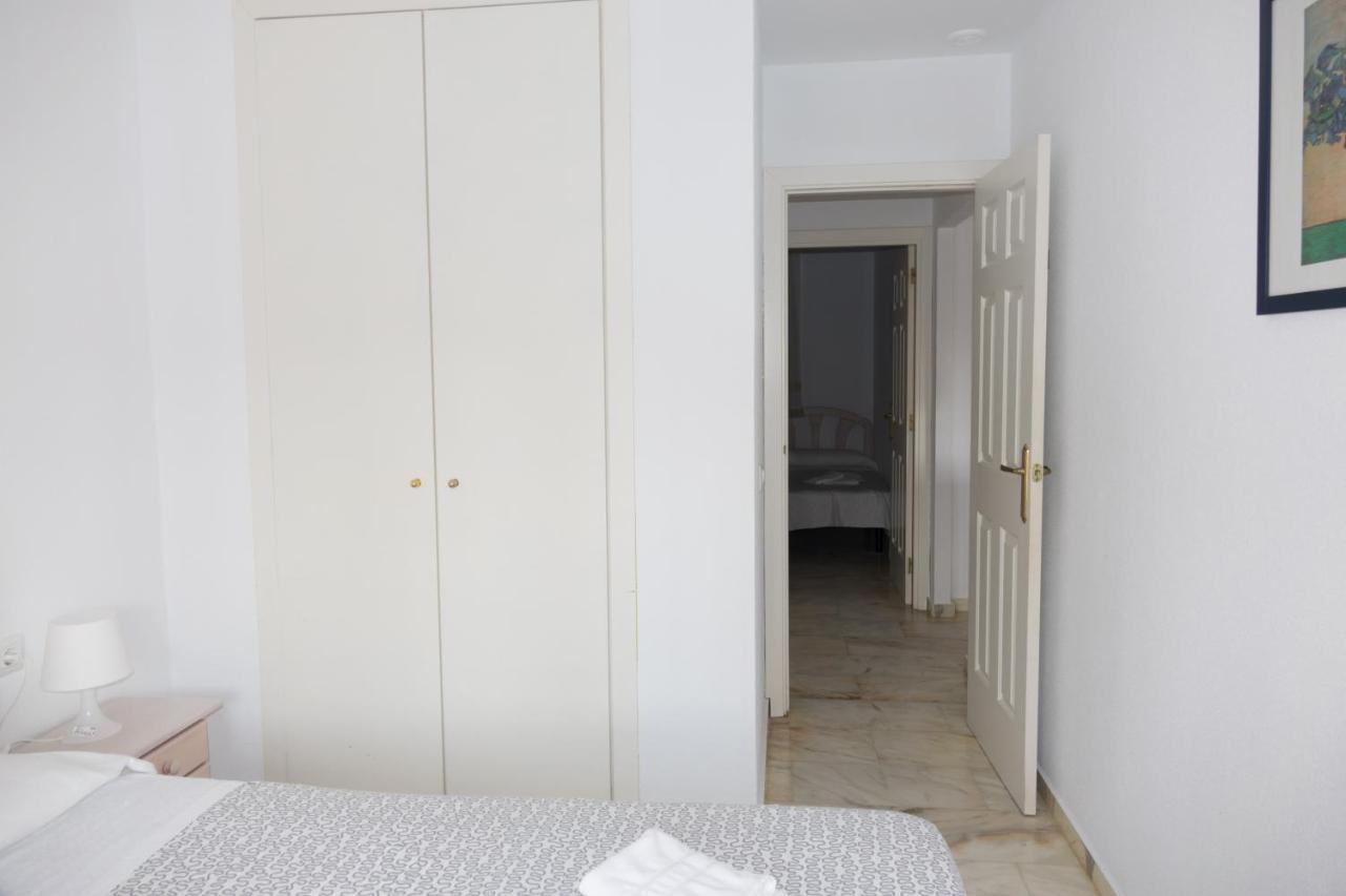 Apartamento Pink Mariposas Chiclana de la Frontera Bagian luar foto