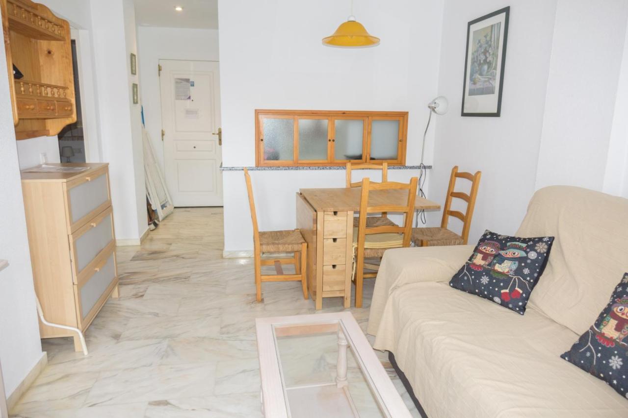 Apartamento Pink Mariposas Chiclana de la Frontera Bagian luar foto